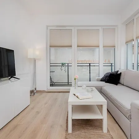Nowa Grobla Estate Near Starowka By Renters Apartment *