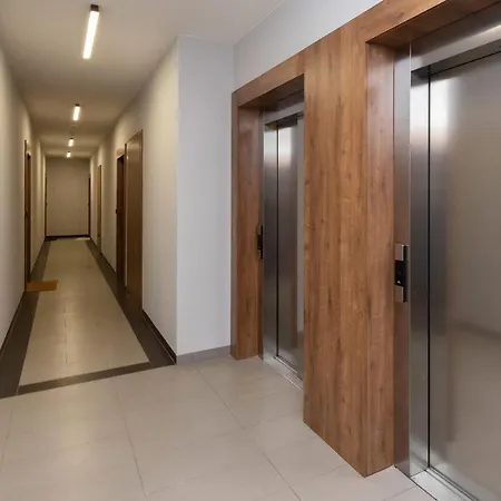 Nowa Grobla Estate Near Starowka By Renters Apartment *